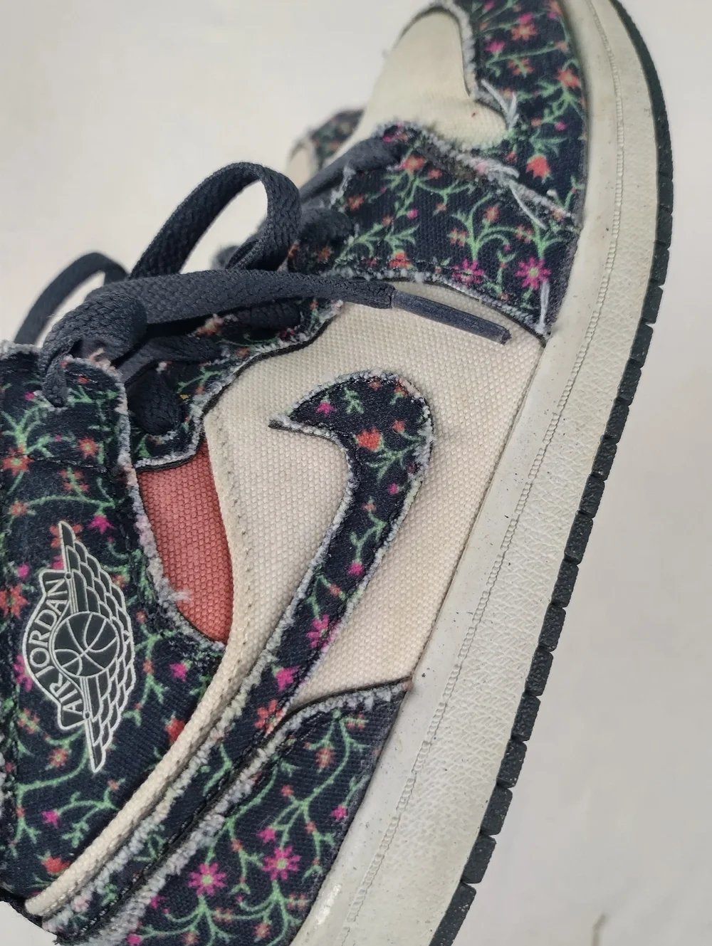 Nike Air Jordan 1 Mid SE Sneakers Girls 1Y Floral Mom Anthracite Sail FJ3452-001